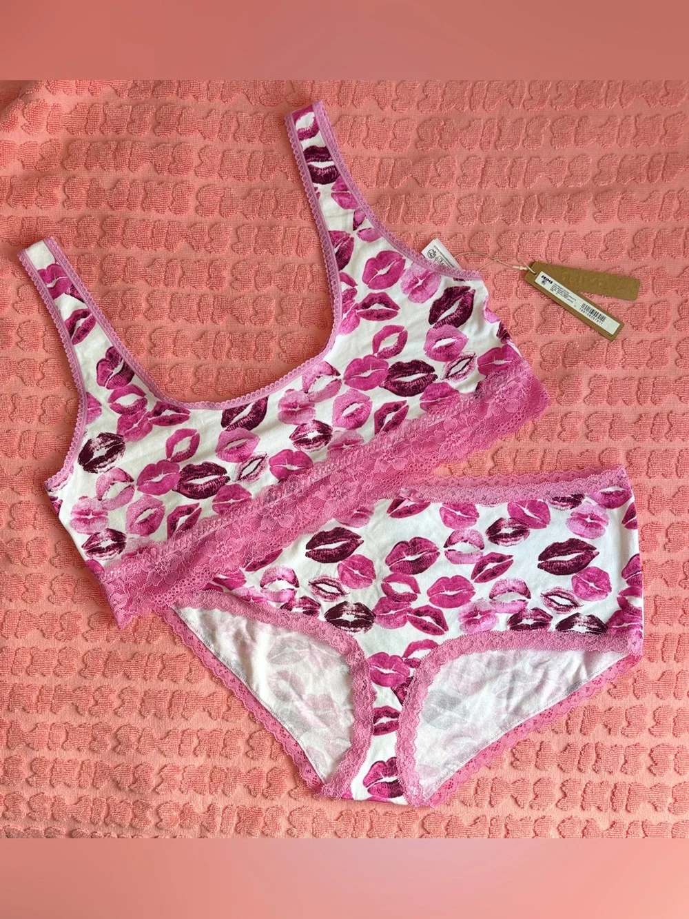 SKIMS Lightweight Cotton Lace Bralette Boyshort Set | Pink Allover Lipstick | XL